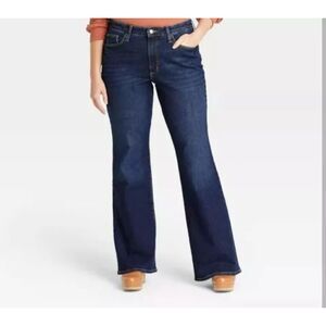 NWT Universal Thread Women's High Rise Flare Jeans, 17S